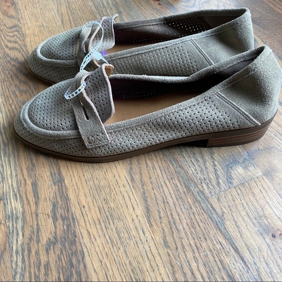 Lucky Brand CaylonP perforated loafer 8.5 NEW - Picture 3 of 8